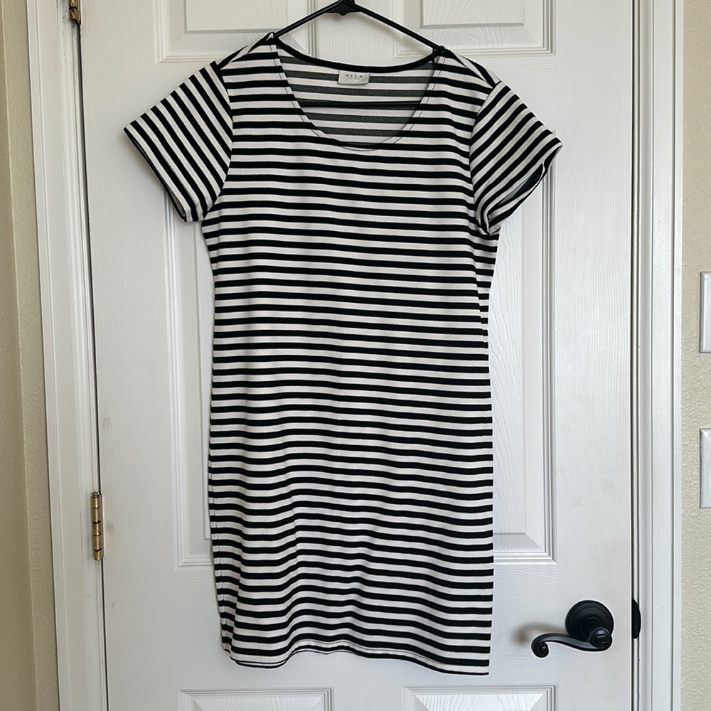Stripped dress